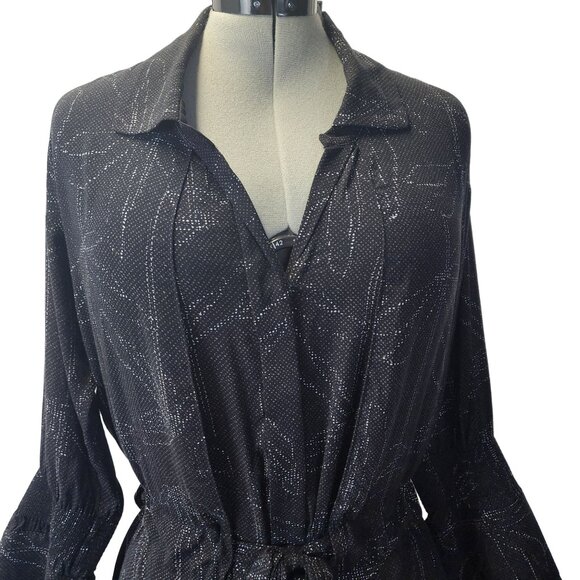 Halston Heritage Black & Silver Patterned Dress With Tie Waist & Flared Sleeves - Picture 6 of 16